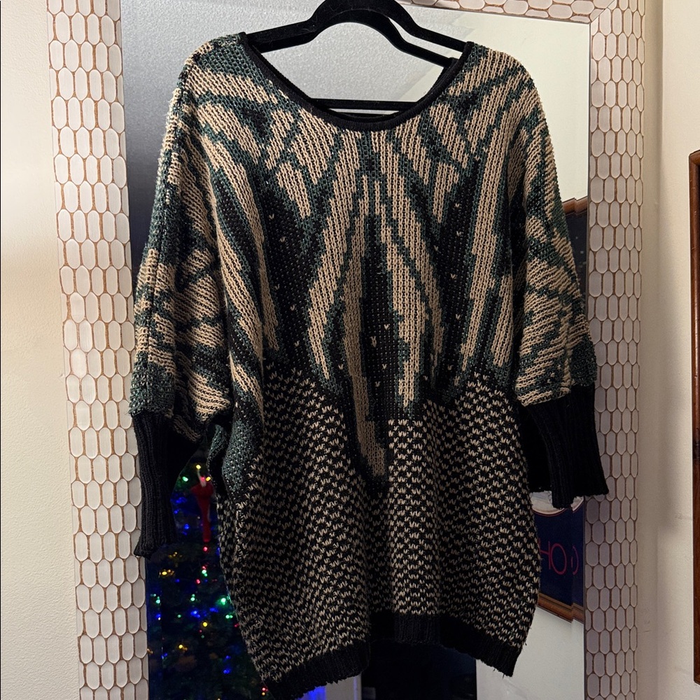 Geometric Patterned Bat Wing Sweater - image 1